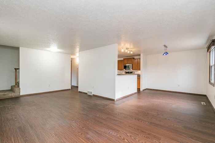 2036 Derby Ct - Photo 2 of 28
