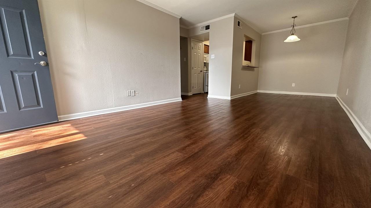 2825 Bellefontaine Street - Photo 2 of 26