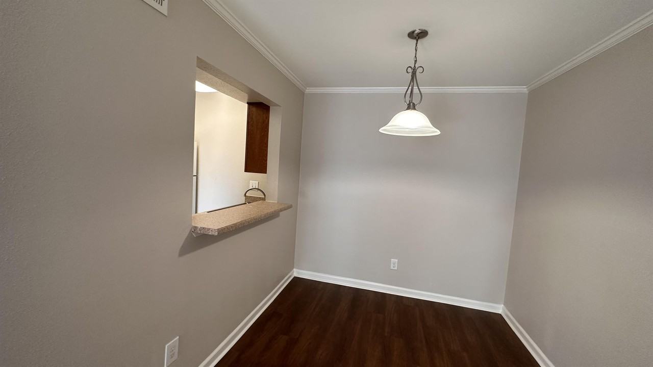 2825 Bellefontaine Street - Photo 3 of 26