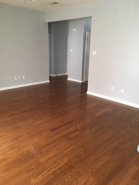 626 Maplewood Dr #1 - Photo 3 of 10