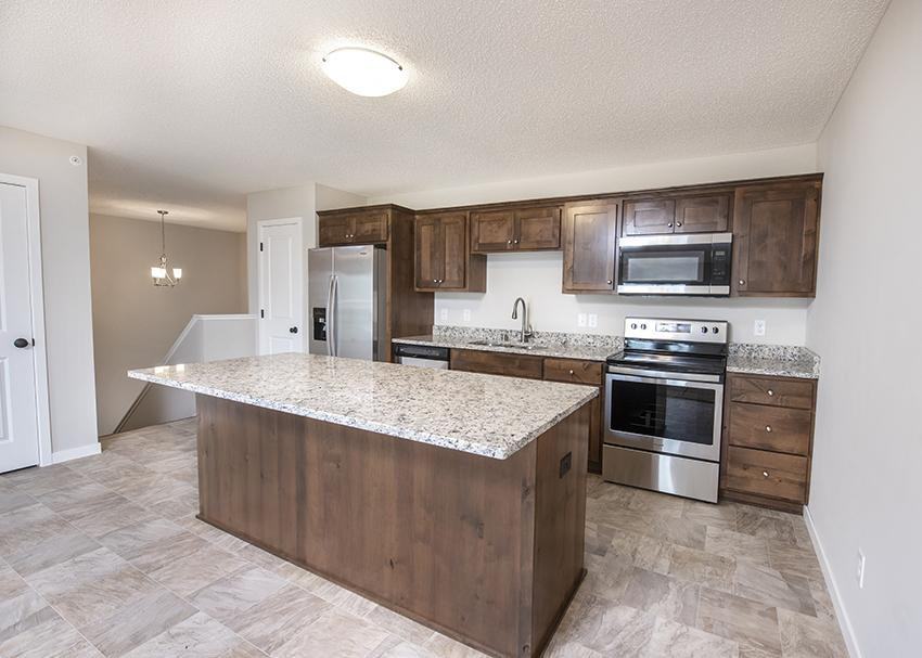 1606 16th Ave N - Photo 7 of 10