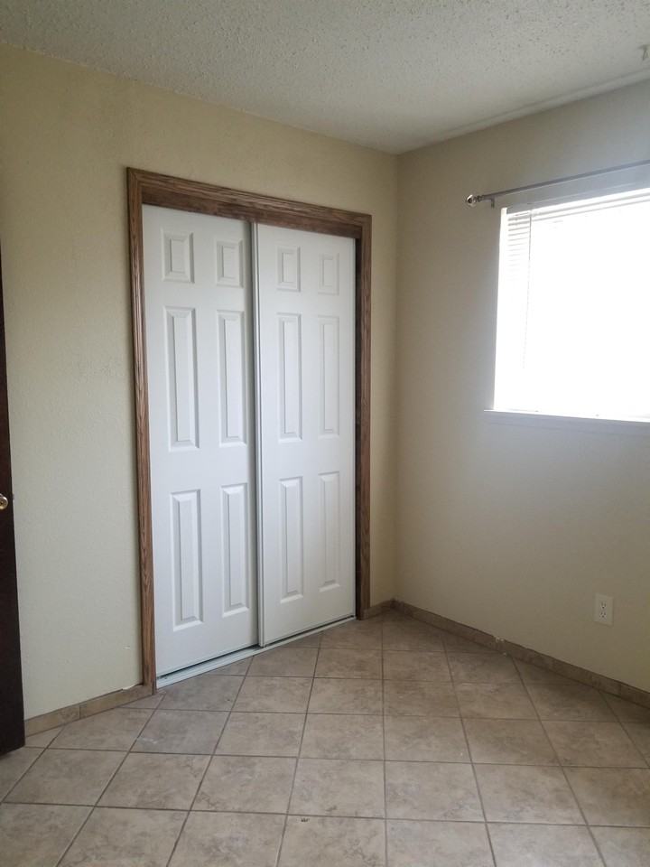 3944 Camino Del Valle Sw #1 - Photo 6 of 14