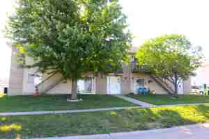 featured image of 3517 Queen Dr Sw #7