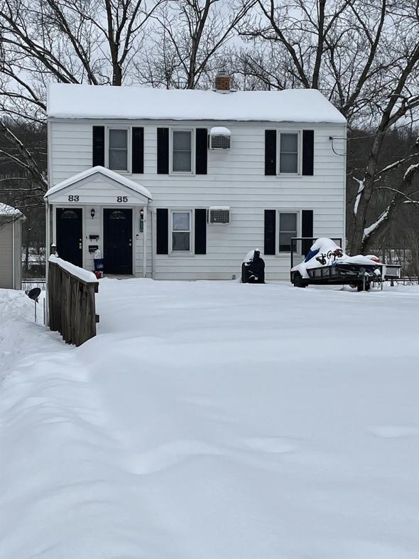 83 W Wood St 1, Lowellville, OH 44436 2 Bedroom Apartment for 700