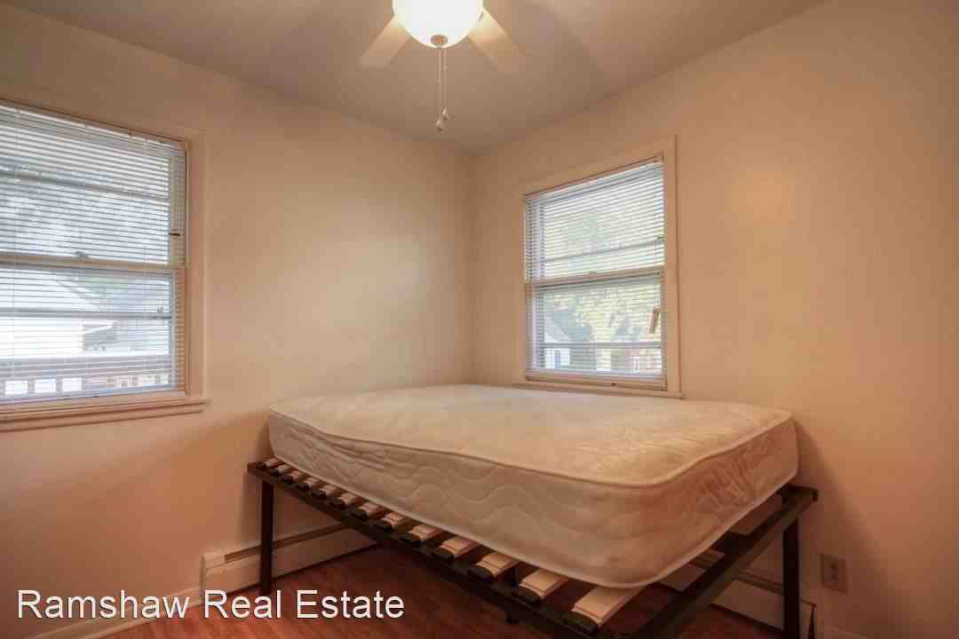 702WES - Photo 2 of 30