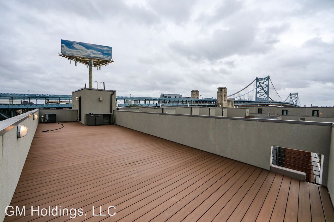151 N 2nd St - Photo 3 of 29