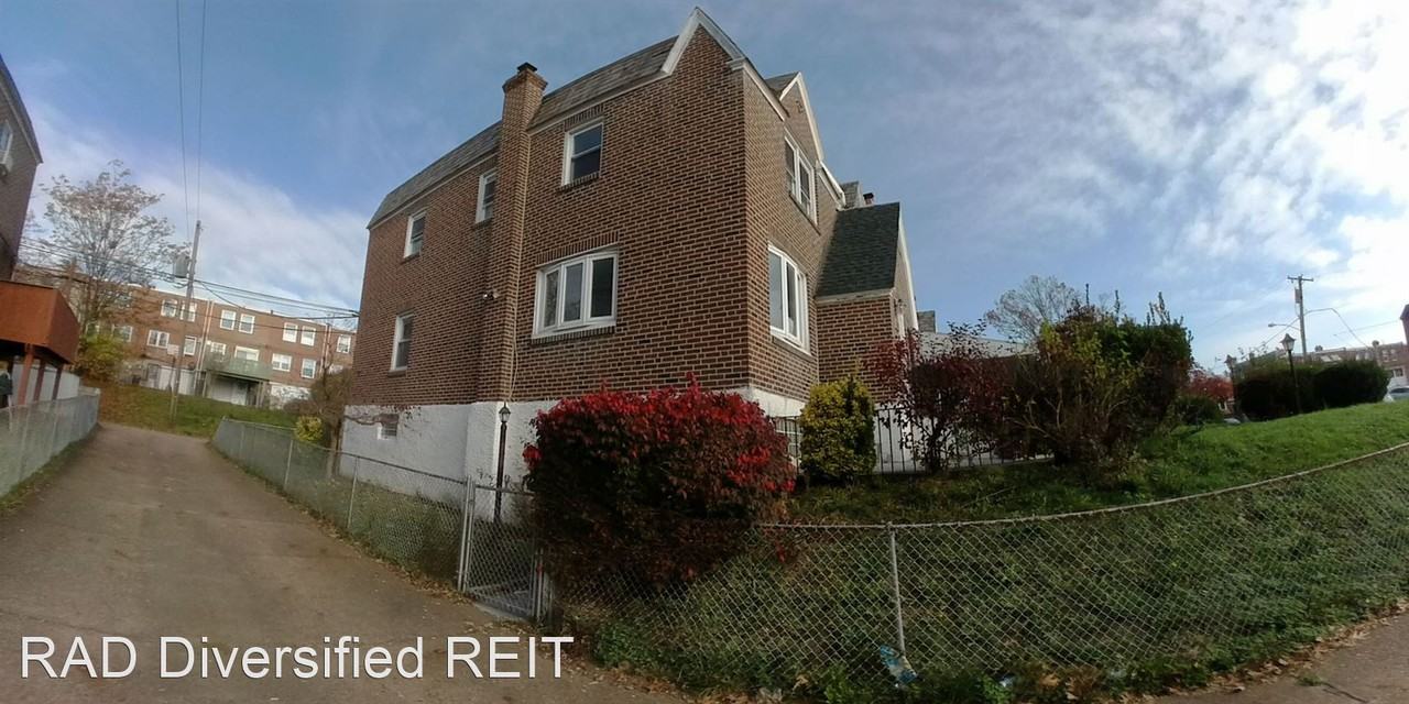 1161 E Phil Ellena St - Photo 3 of 35