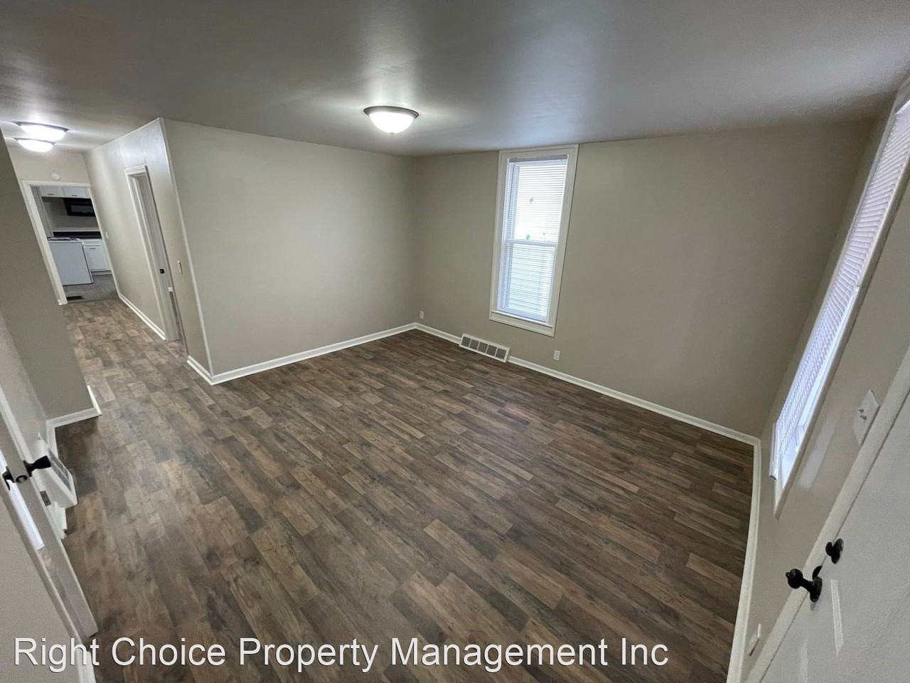808 Pendleton St - Photo 2 of 11