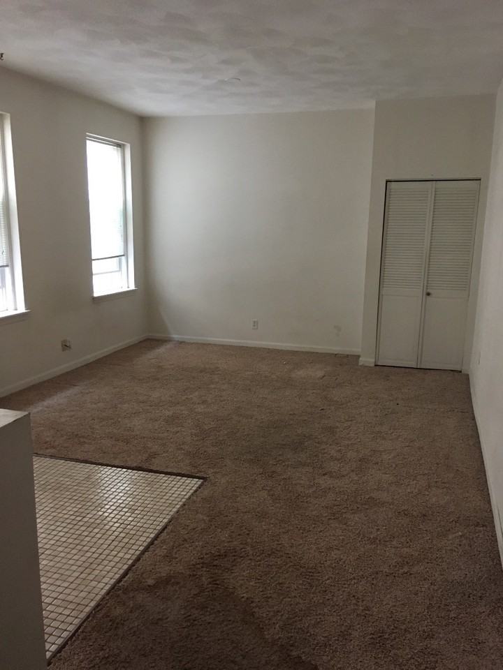 1409 Commonwealth Ave #204 - Photo 2 of 7