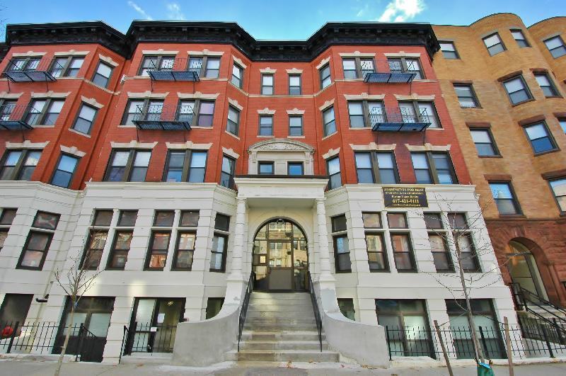 Westland Avenue #4B - Photo 2 of 2