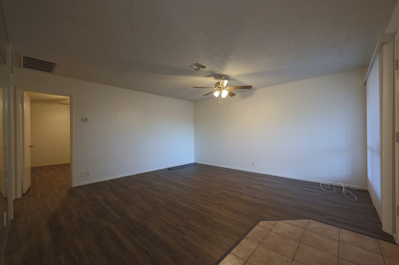 9029 W Elm St #8 - Photo 5 of 28