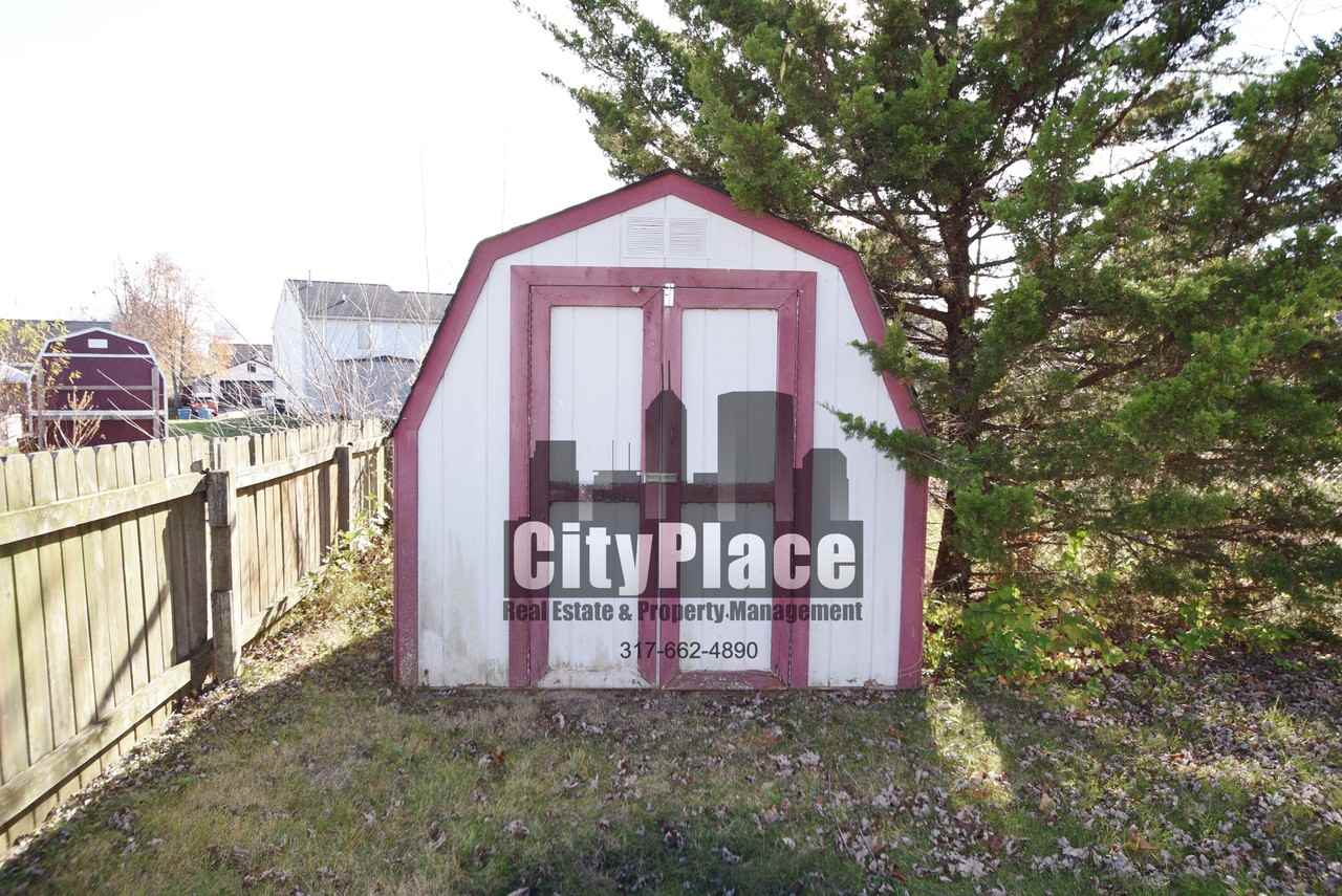 47 Meadow Ct W - Photo 7 of 24