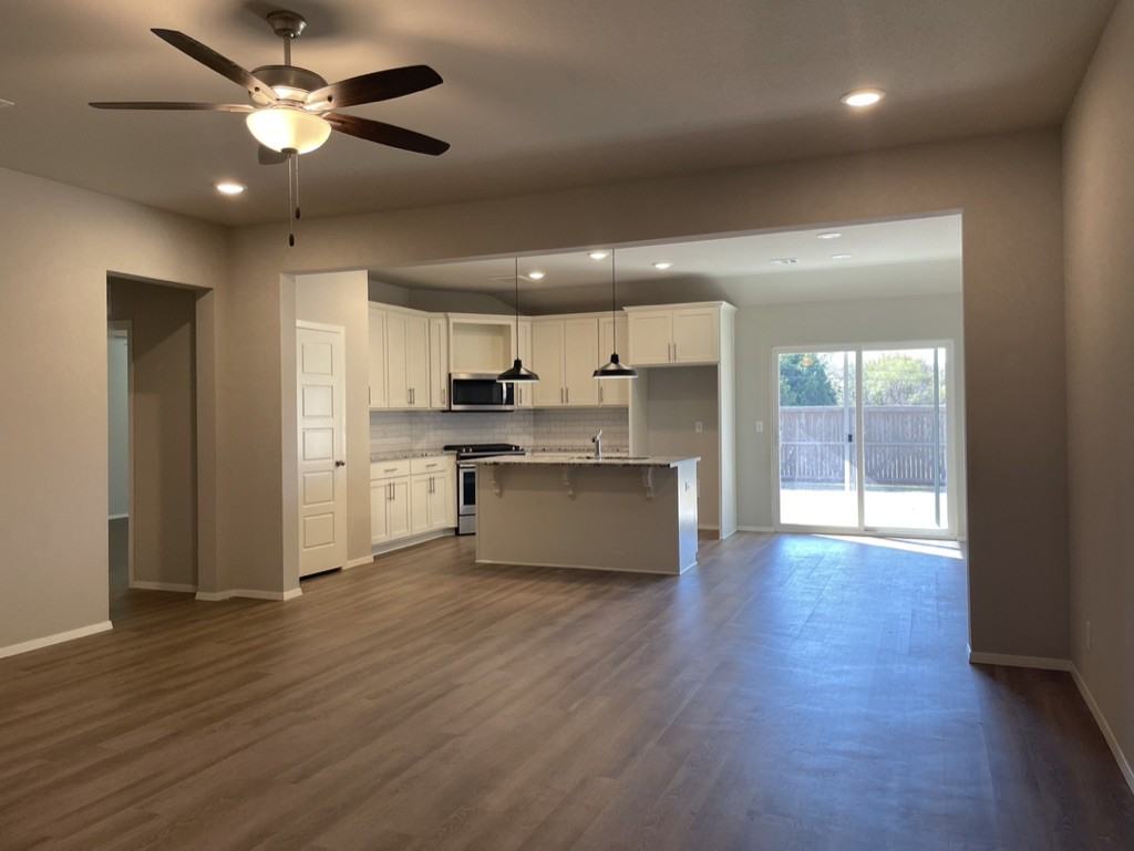 11916 N 130th East Ave - Photo 3 of 22