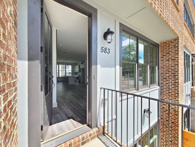 583 King Arnold St - Photo 2 of 23