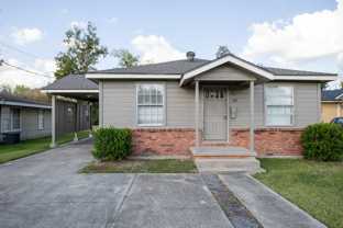 1921 10th St - Photo 1 of 1