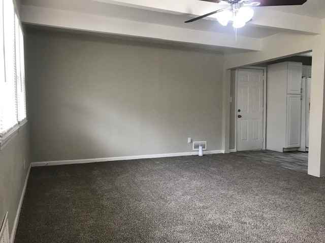 4401 Kensington Ave - Photo 2 of 25