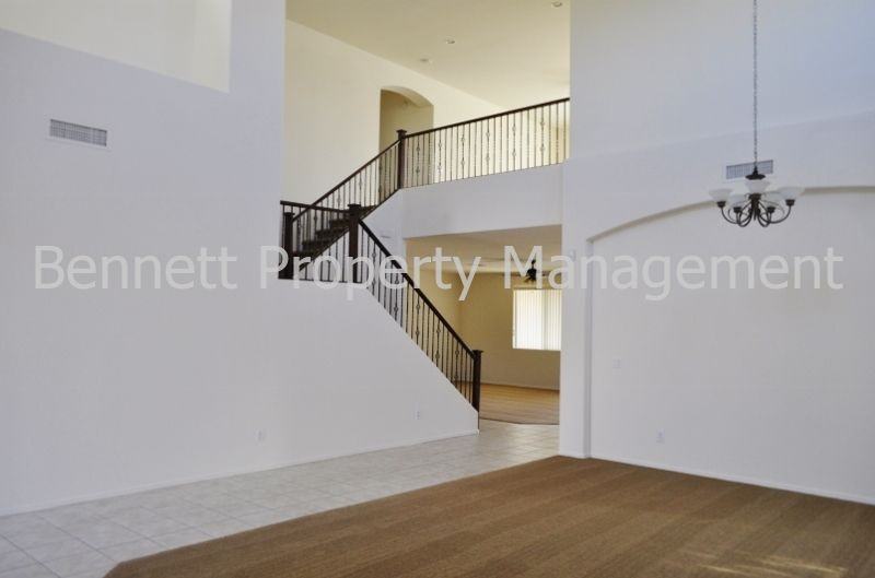 9412 S 46th Dr - Photo 3 of 25