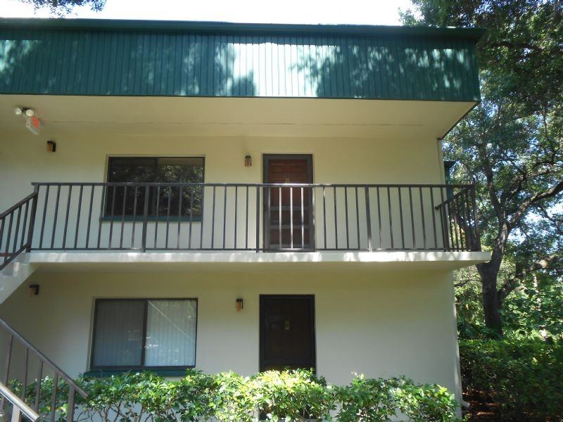 3300 Fox Chase Cir #200 - Photo 2 of 12