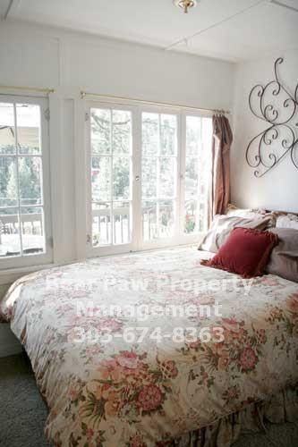 28134 Kinnikinnick Rd - Photo 3 of 22