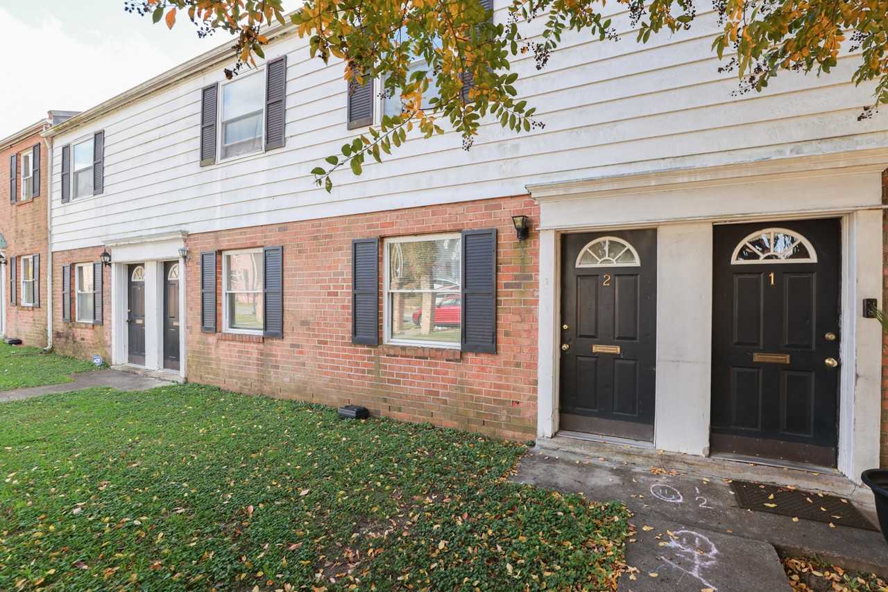 101 Poe Street #8 - Photo 2 of 16