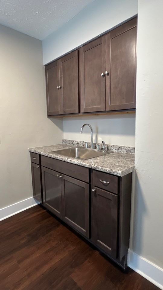 1640 Asbury Street #1640 - Photo 5 of 9