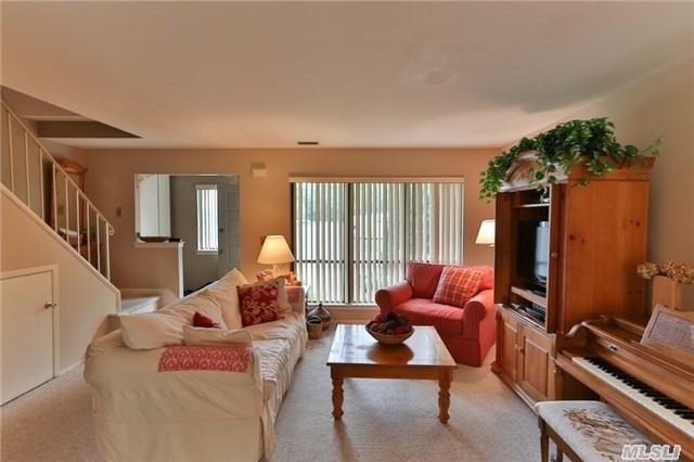 30 W Pond Ct - Photo 2 of 16