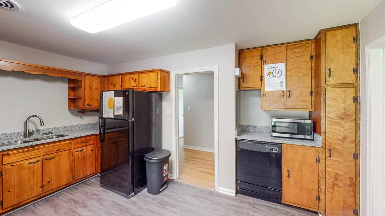 Mango Ct - Photo 6 of 9