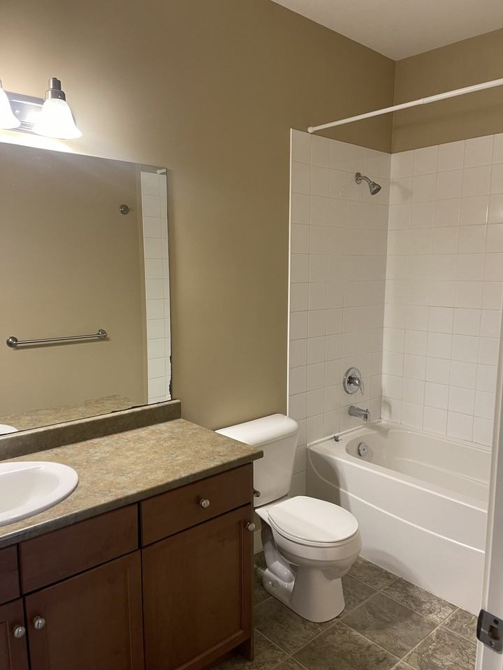 42875 Yale road west - Photo 2 of 6