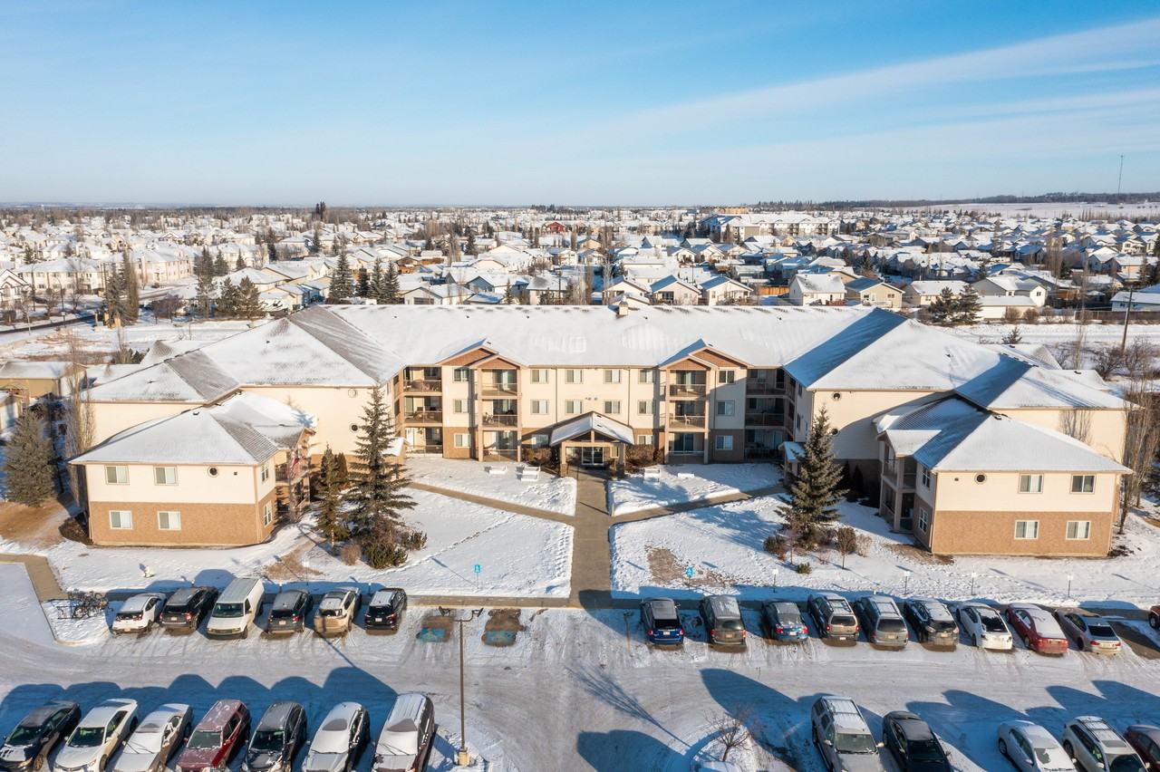 69 Leonard Cres, Red Deer, AB T4R 3P8, CAN 4 unit Rentals Zumper