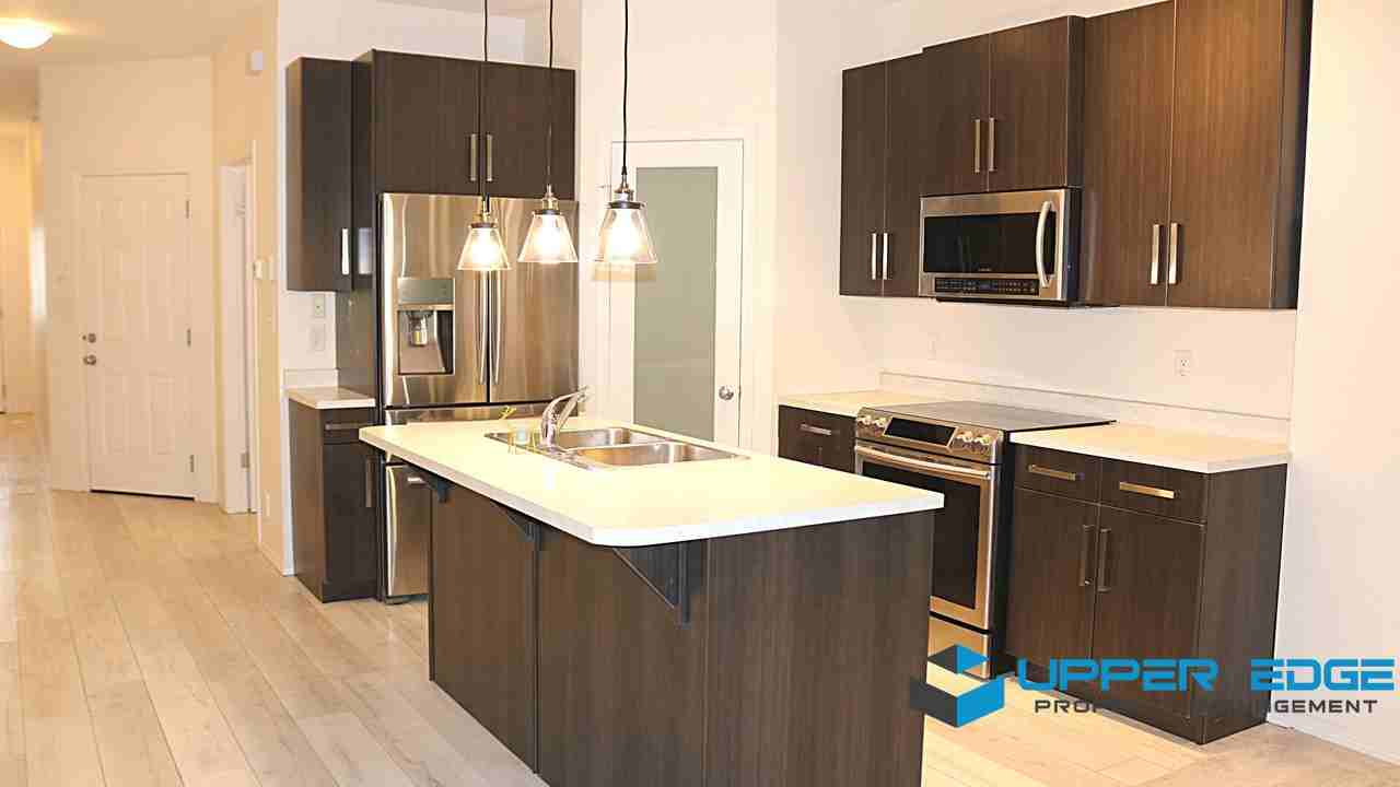 123 Park East Dr, Winnipeg, MB R3Y 0T8 3 Bedroom House for 2,750/month Zumper