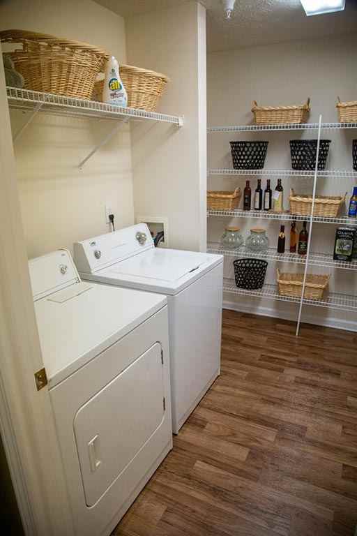 Walton Vinings - Photo 7 of 24