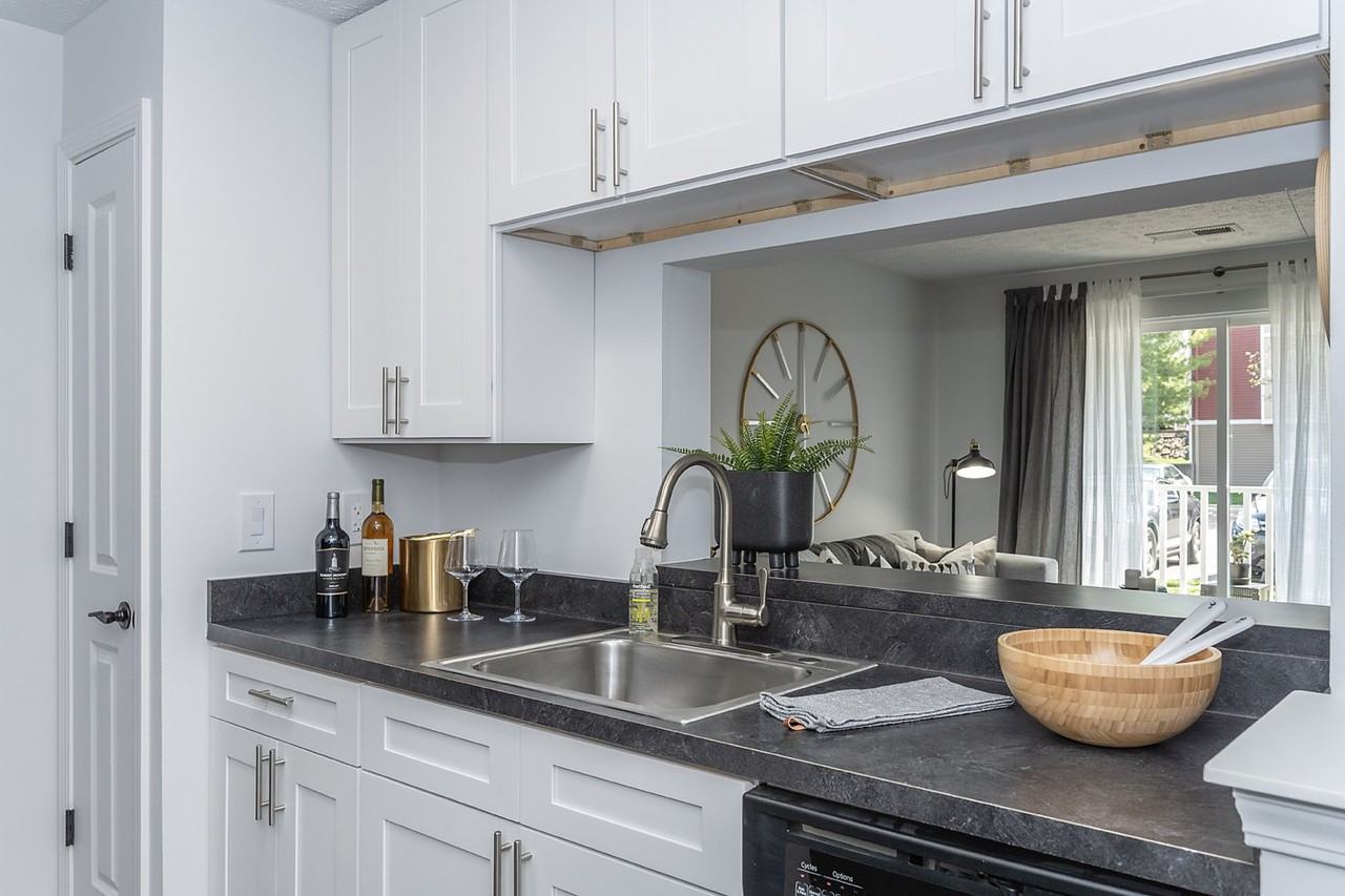 Hilltop Apartments - Photo 5 of 50