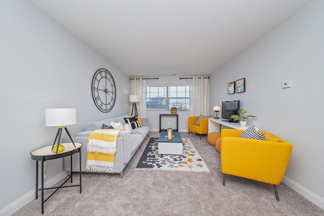 Stonecrest - Photo 3 of 44