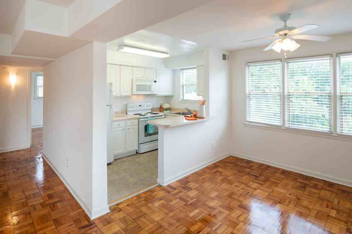 Park Georgetown - Photo 3 of 18