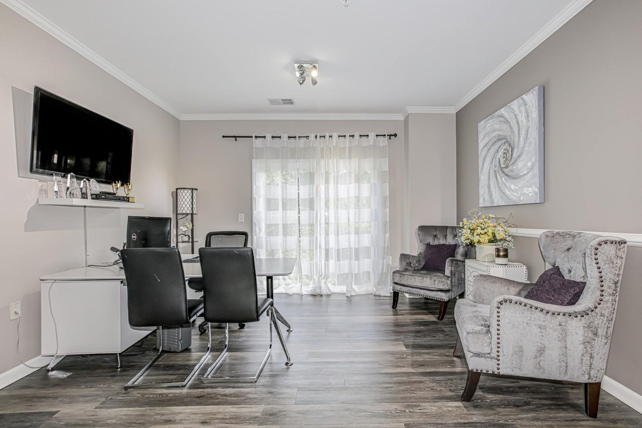 Barrington Park - Photo 6 of 18