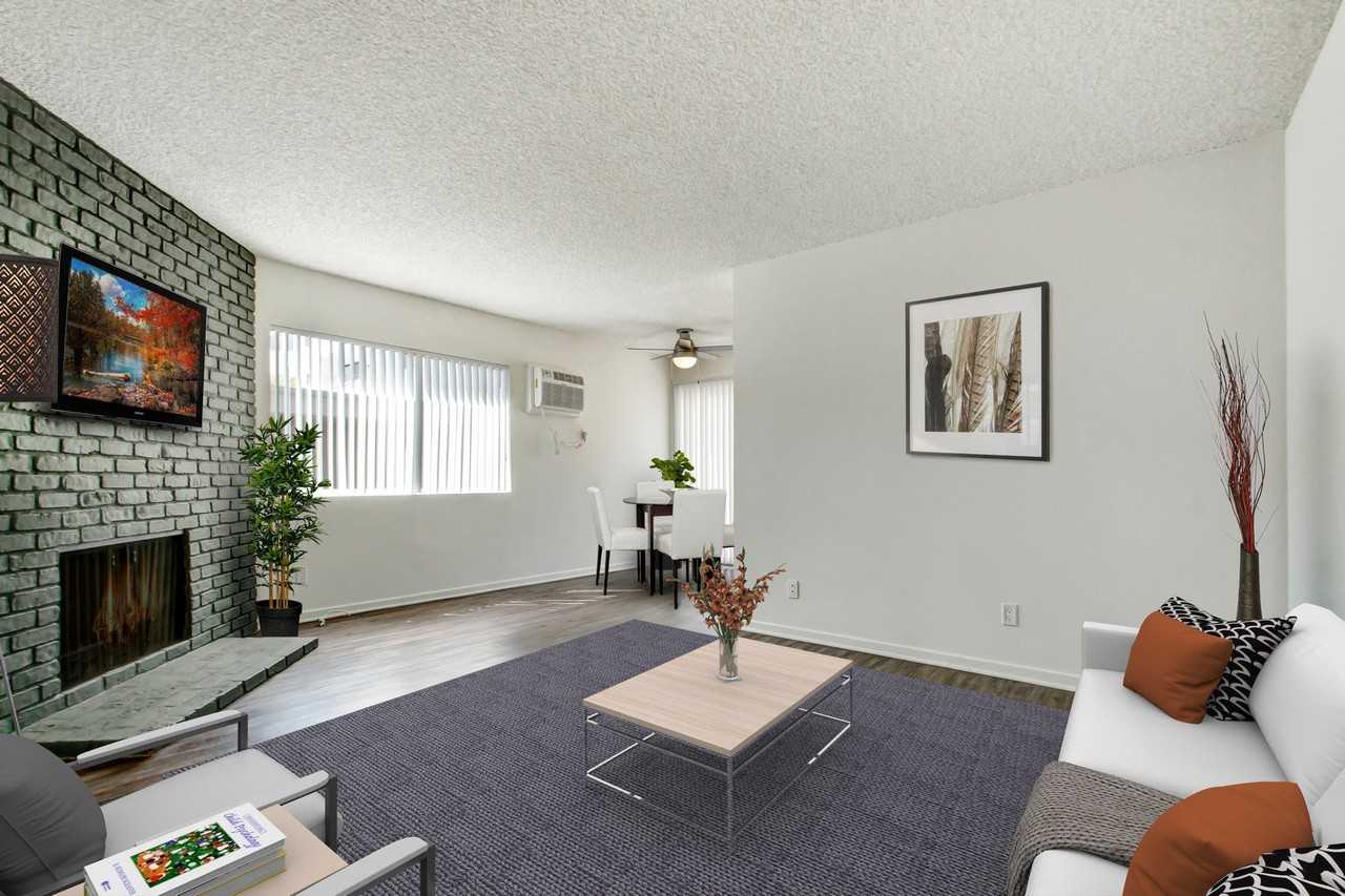 1015-25 S. Barrington - Photo 2 of 15