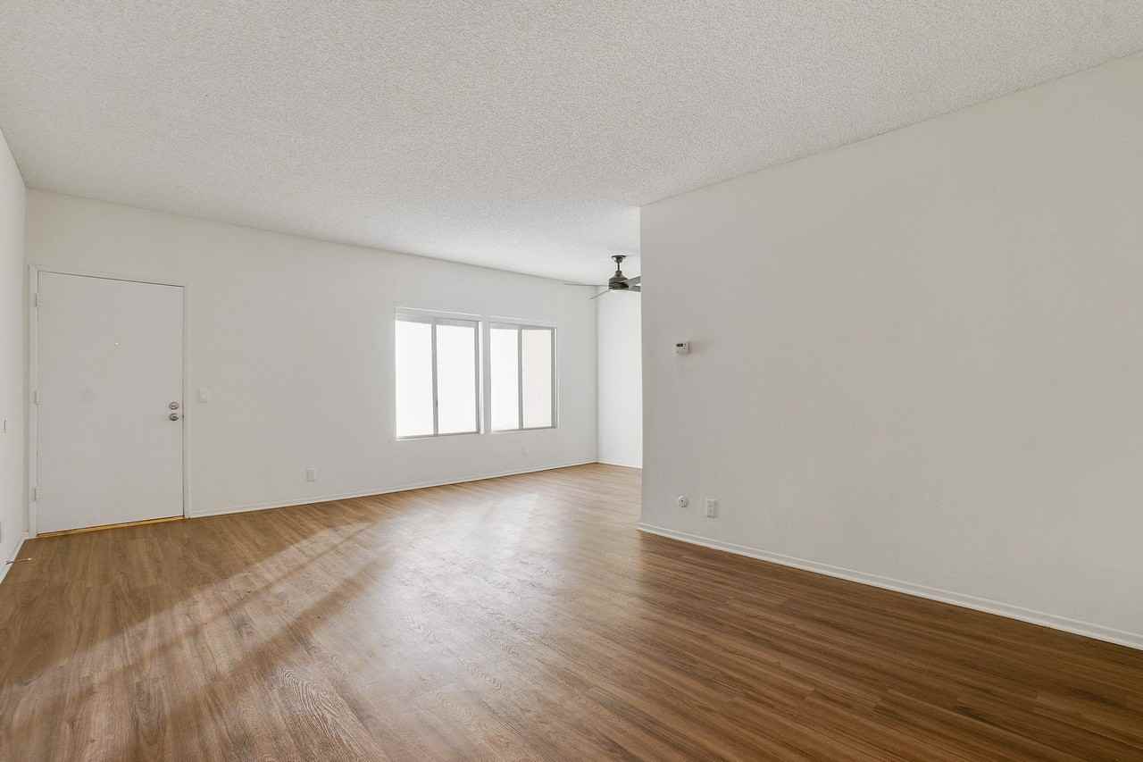 Chateau Vincennes - Photo 7 of 71