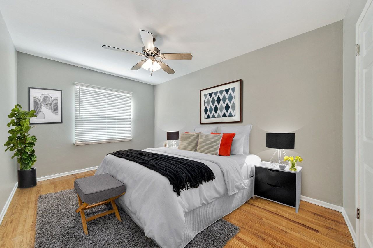 591-629 Washington - Photo 7 of 8