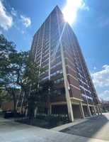 featured image of 833 W Buena Ave