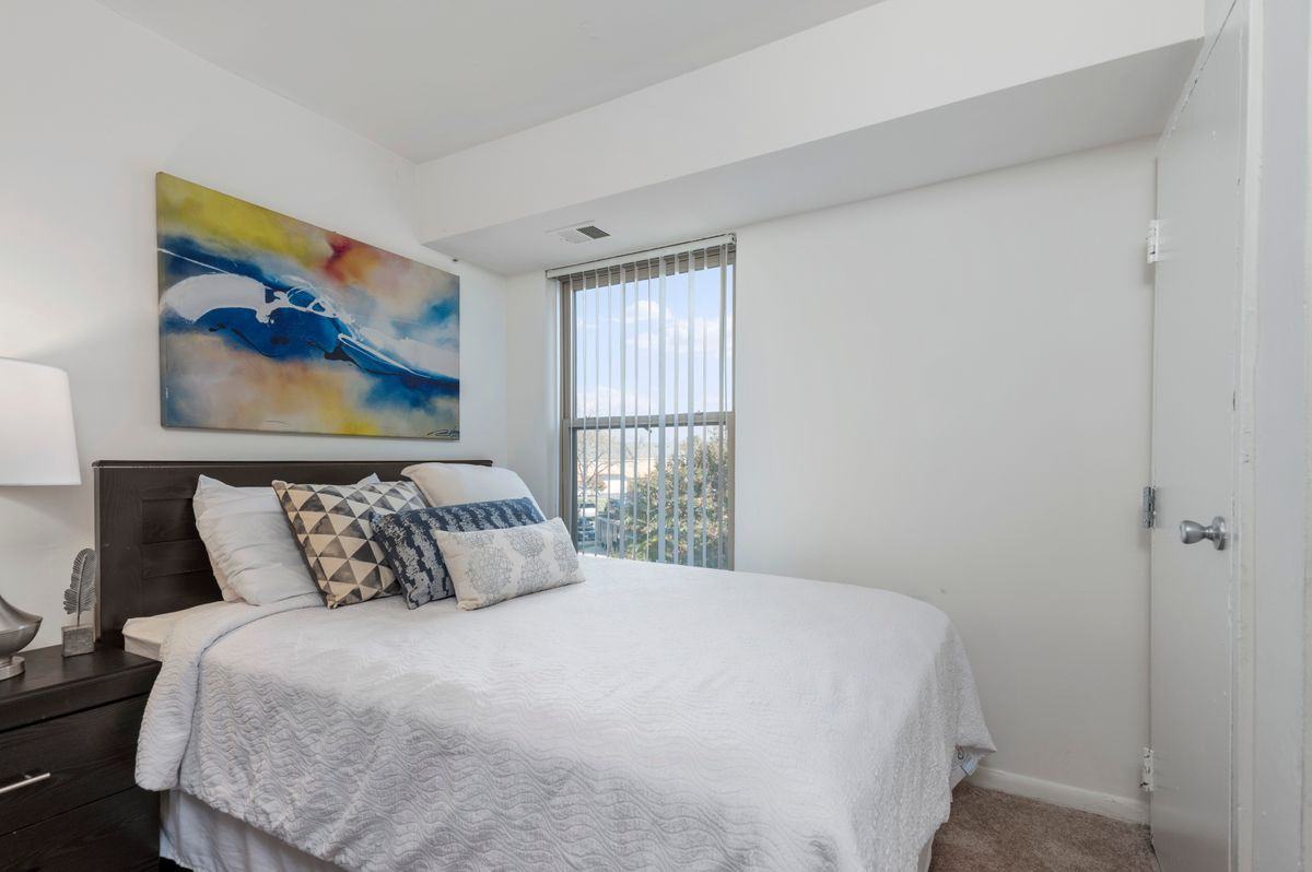 Berkdale Apartments - Photo 4 of 17