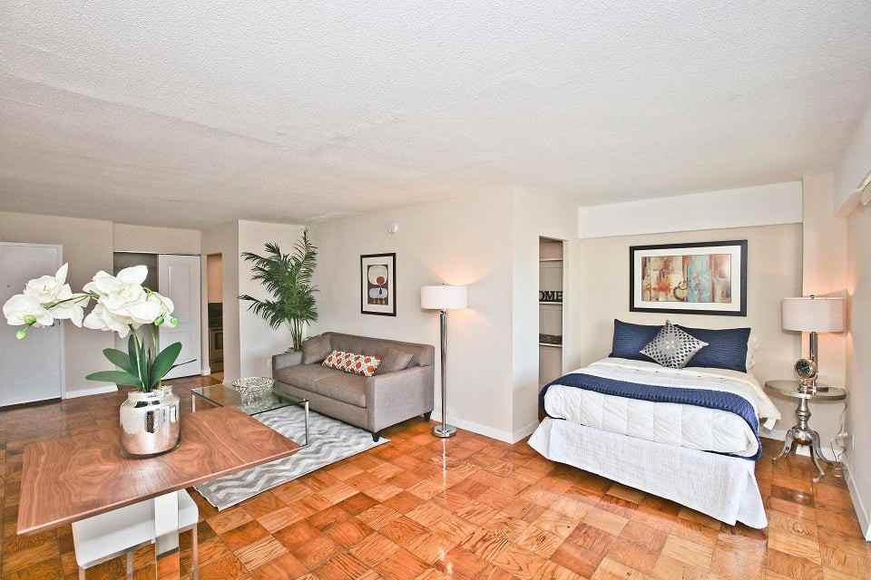 Park Meridian - Photo 3 of 10