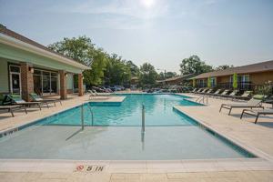 featured image of 1206 N Eden Dr