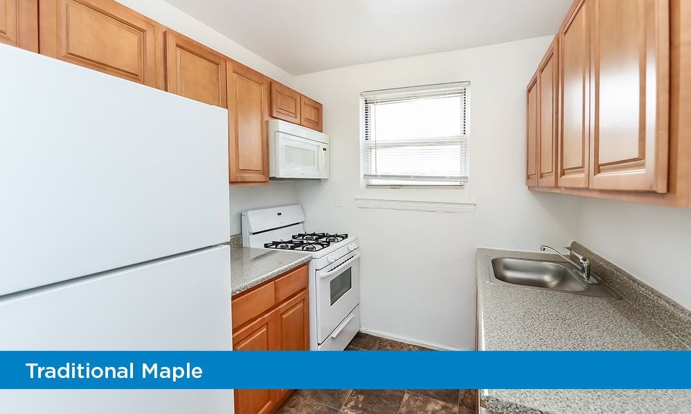 Elmwood Village Apartments and Townhomes - Photo 4 of 19