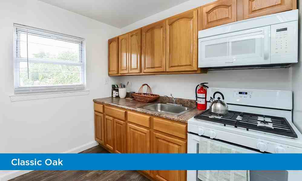 Elmwood Village Apartments and Townhomes - Photo 5 of 19