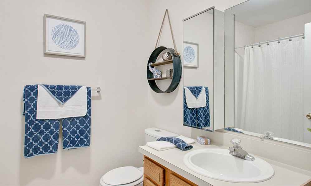 Sherwood Village Apartment Homes - Photo 6 of 17