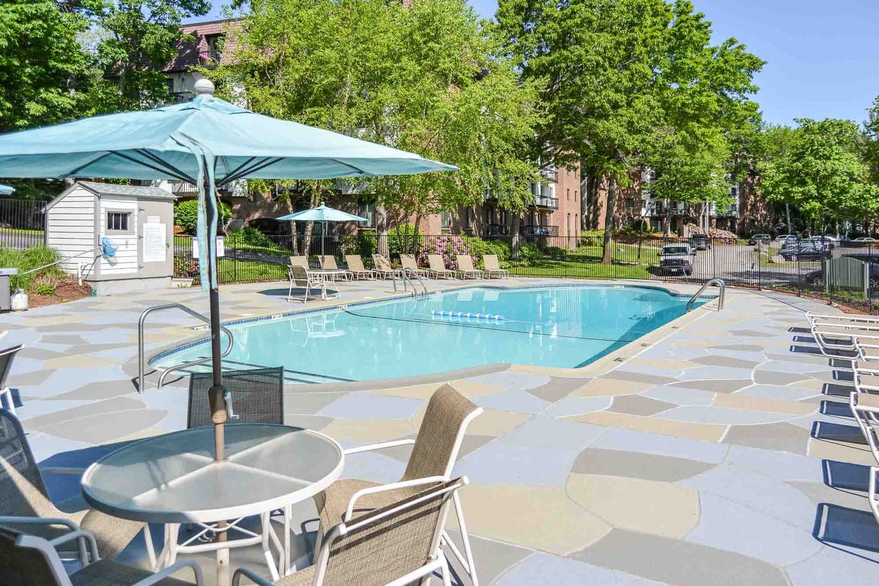 Weymouth Commons - Photo 5 of 42