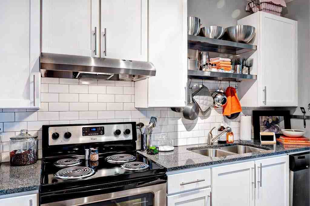 Walton Westside - Photo 3 of 46