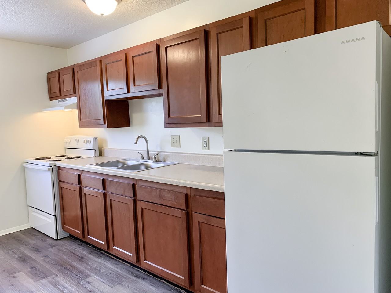 Fountainview Apartments - Photo 2 of 24