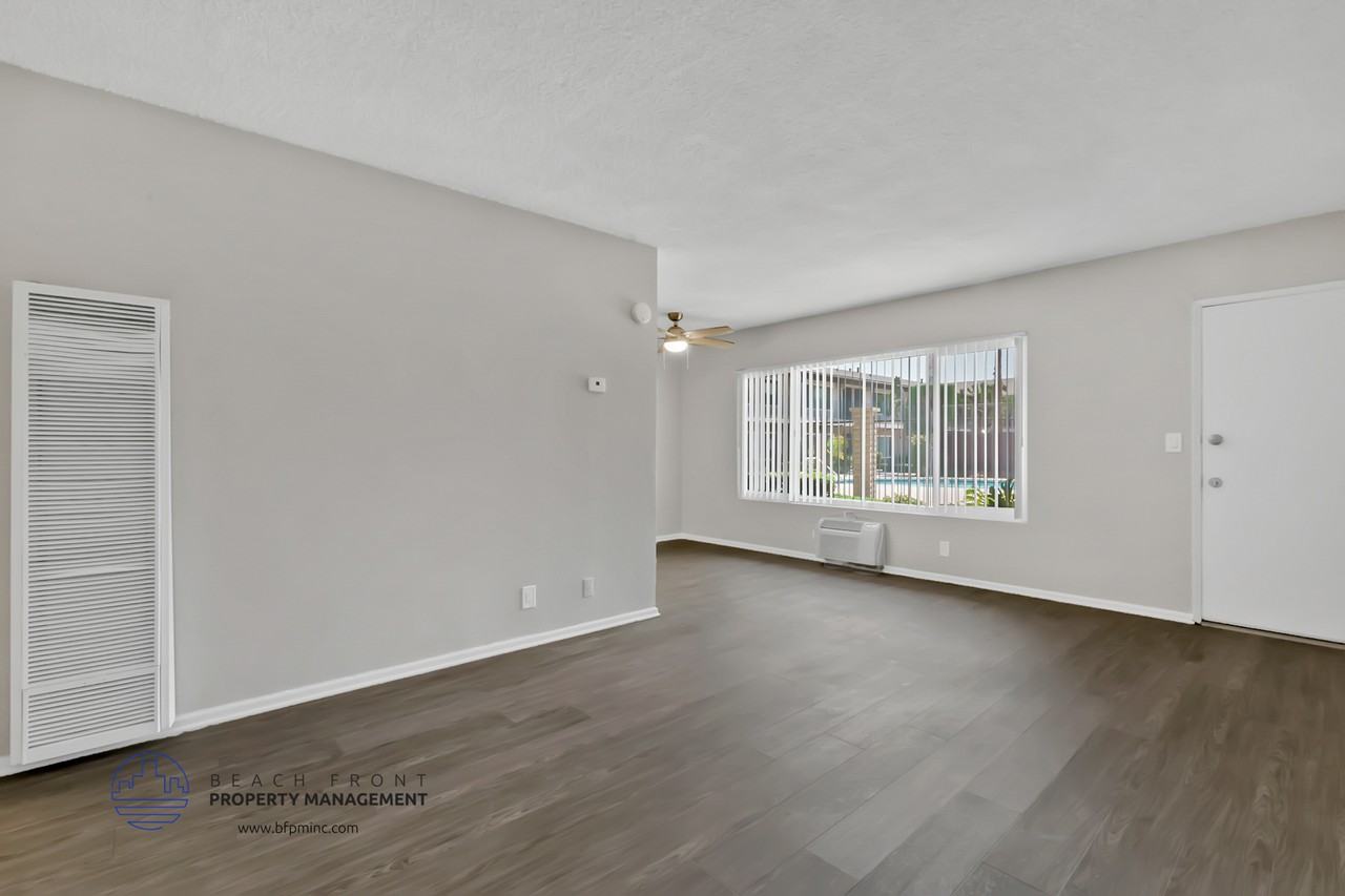 The Fountains Apartments - Photo 6 of 26