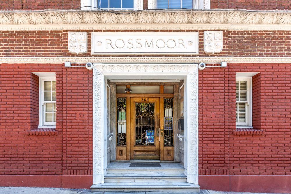 765 Geary St - Photo 3 of 29